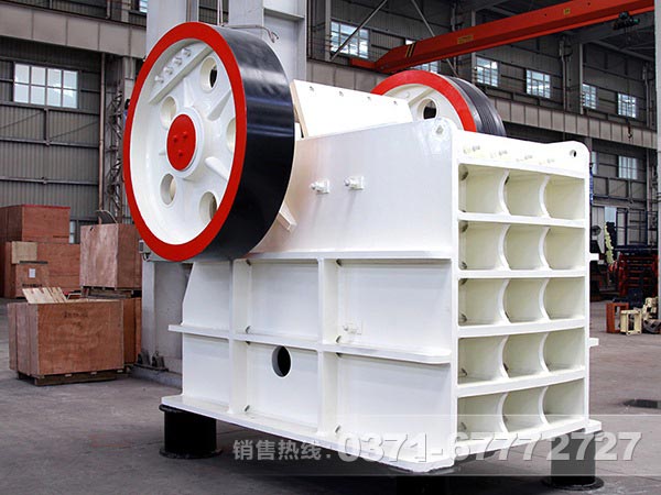 砼路面移動破碎機(jī)破碎原理，工作原理