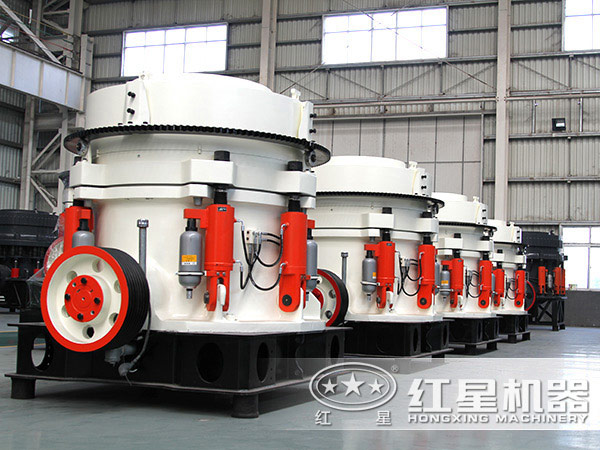1750型短頭圓錐破碎機(jī)多少錢？大概生產(chǎn)量可達(dá)多少噸？