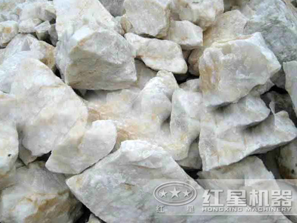 時(shí)產(chǎn)800噸的硅石破碎生產(chǎn)線需要哪些設(shè)備？需要投資多少錢？