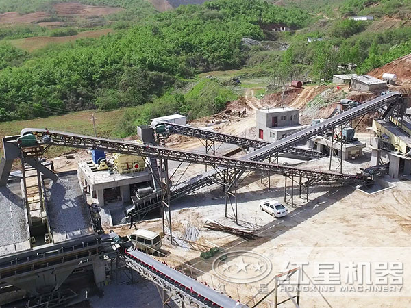 能把石塊破碎成石子的打石機(jī)多少錢？怎么配置？