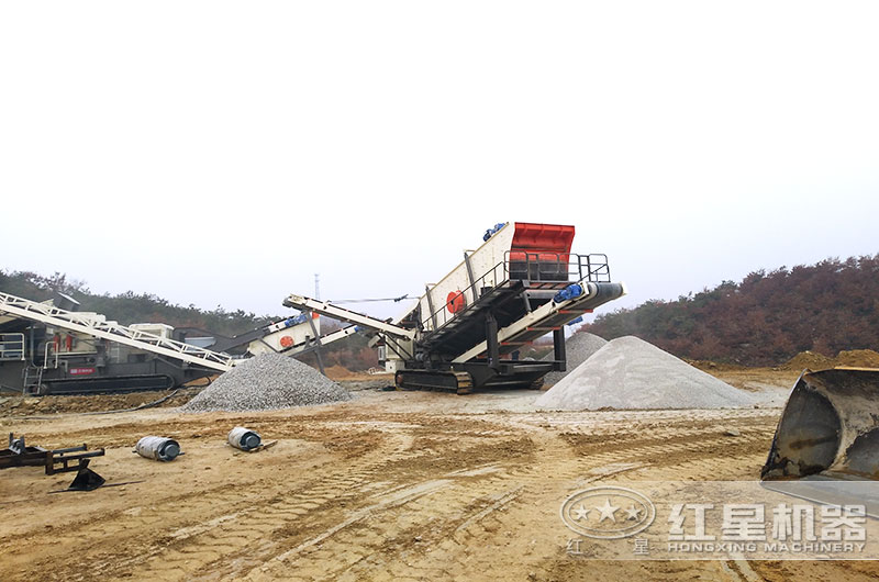 移動破石子機，目前國內(nèi)比較先進的破碎石子機器