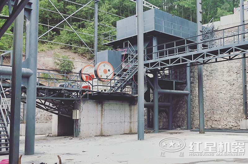 價格5萬元小型碎石機設(shè)備都有哪些？