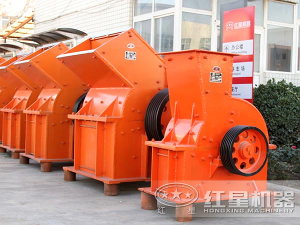 錘破機(jī)與反擊破碎機(jī)哪個(gè)更適用于二段破碎？